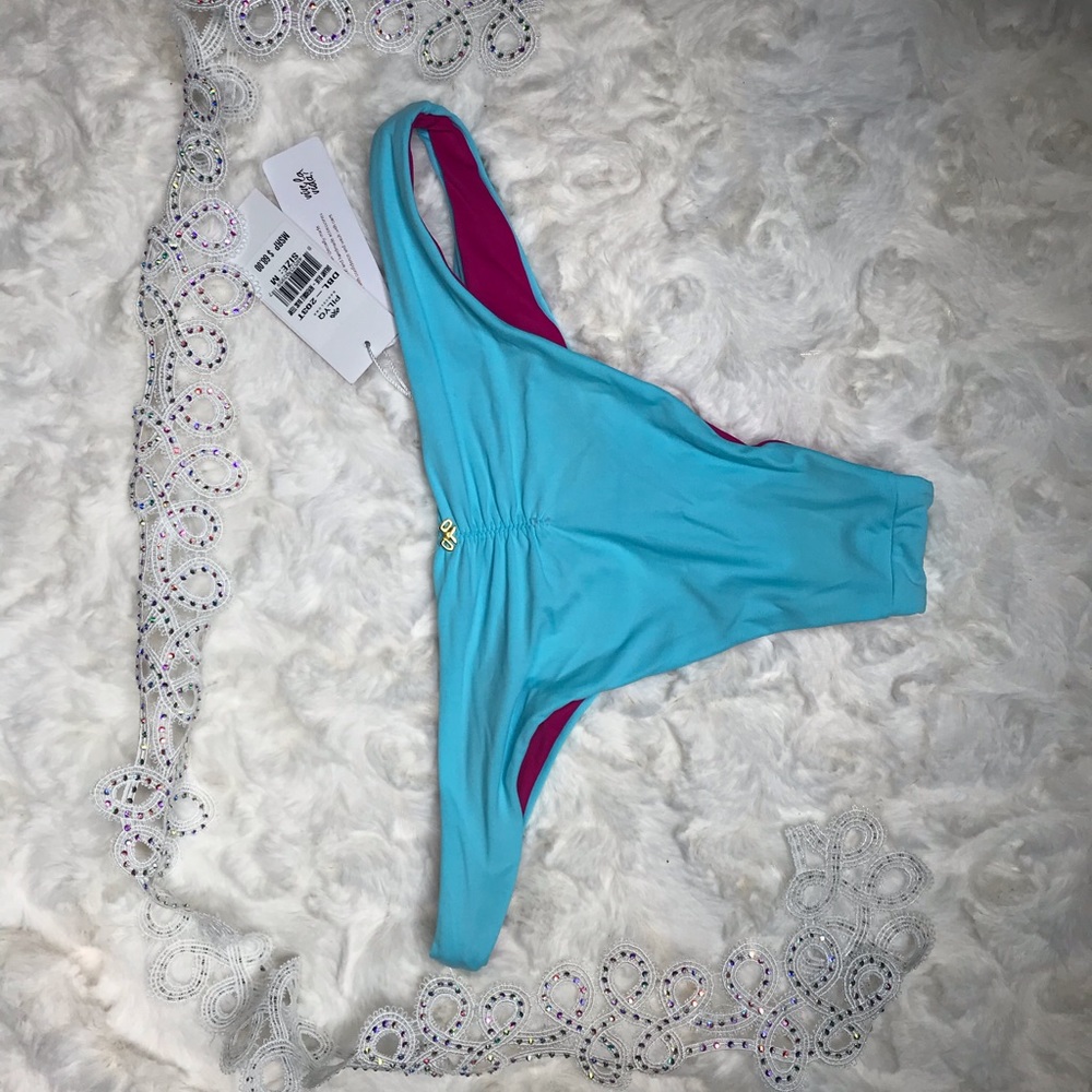 Nwt PILYQ swim bottoms medium